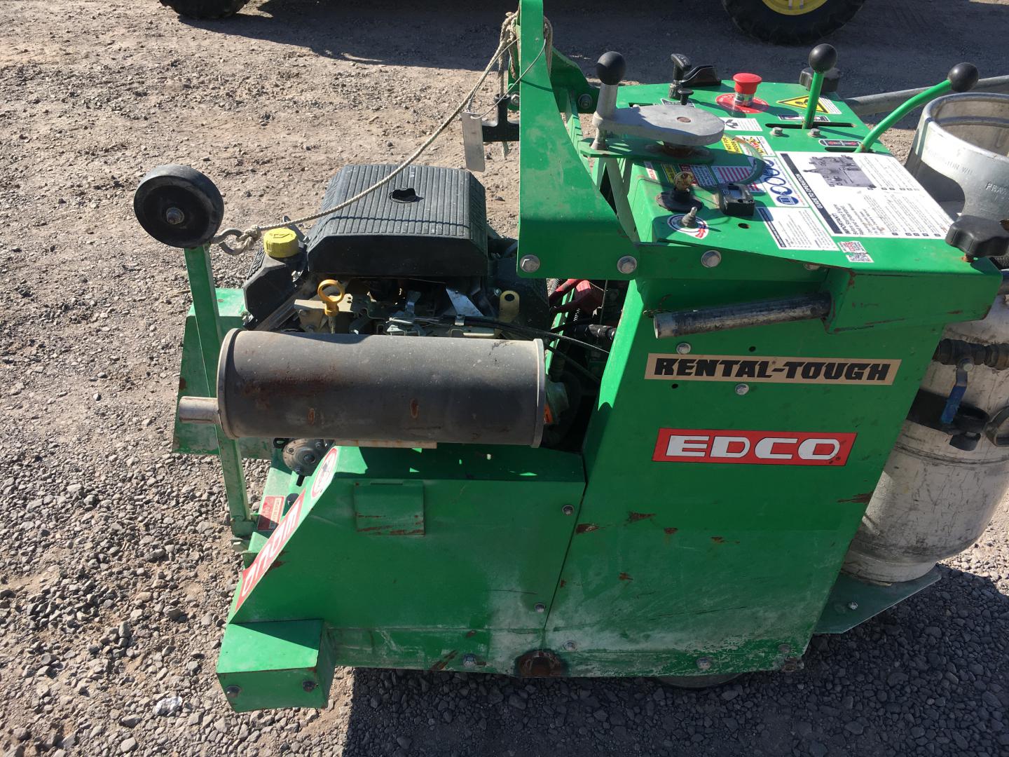 ./imagenes/INVOICE/2019/16302/CORTADORA PARA CONCRETO  EDCO (9).JPG